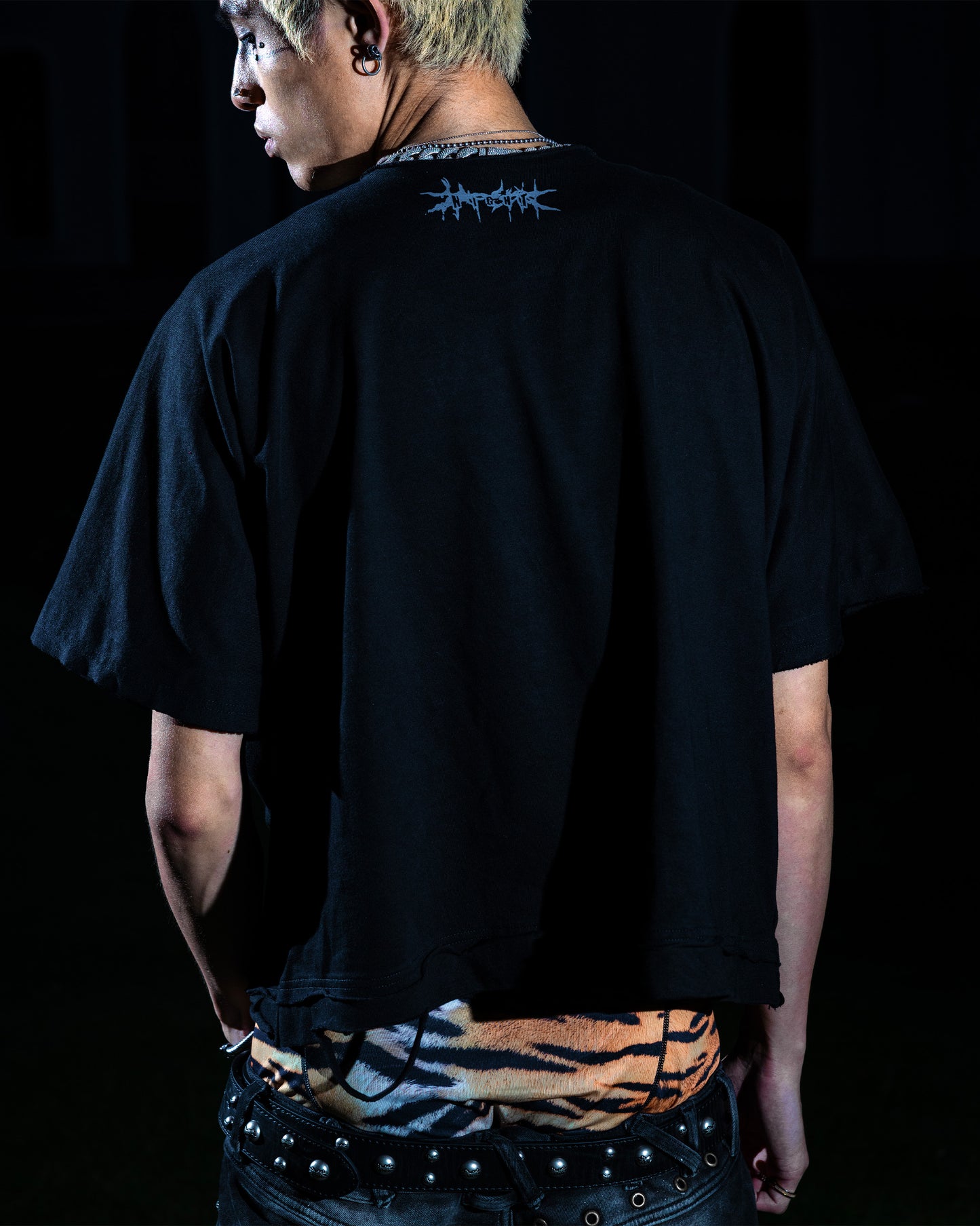 SSN V.06 <LOST PEACE CROSS> BOTH SIDES T-SHIRT - BLACK