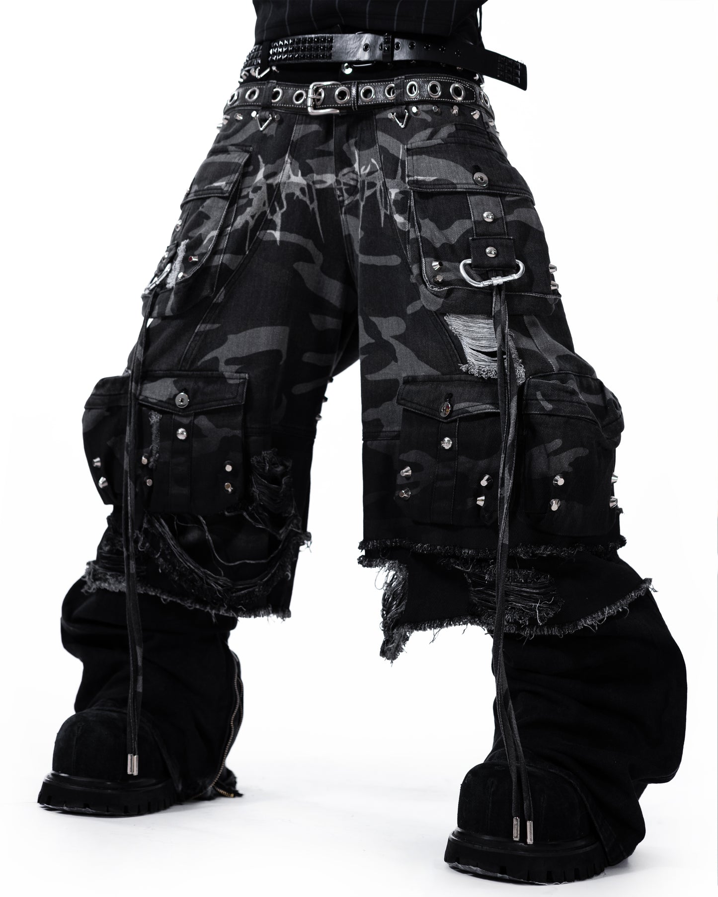 STREET-CAMO 2.0 - WASHED GREY DENIM SHORTS (PRE-ORDER)