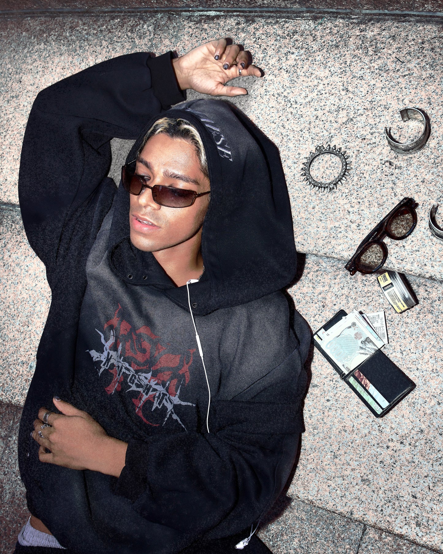 <NIGHT ROSE> HOODIE - WASHED BLACK