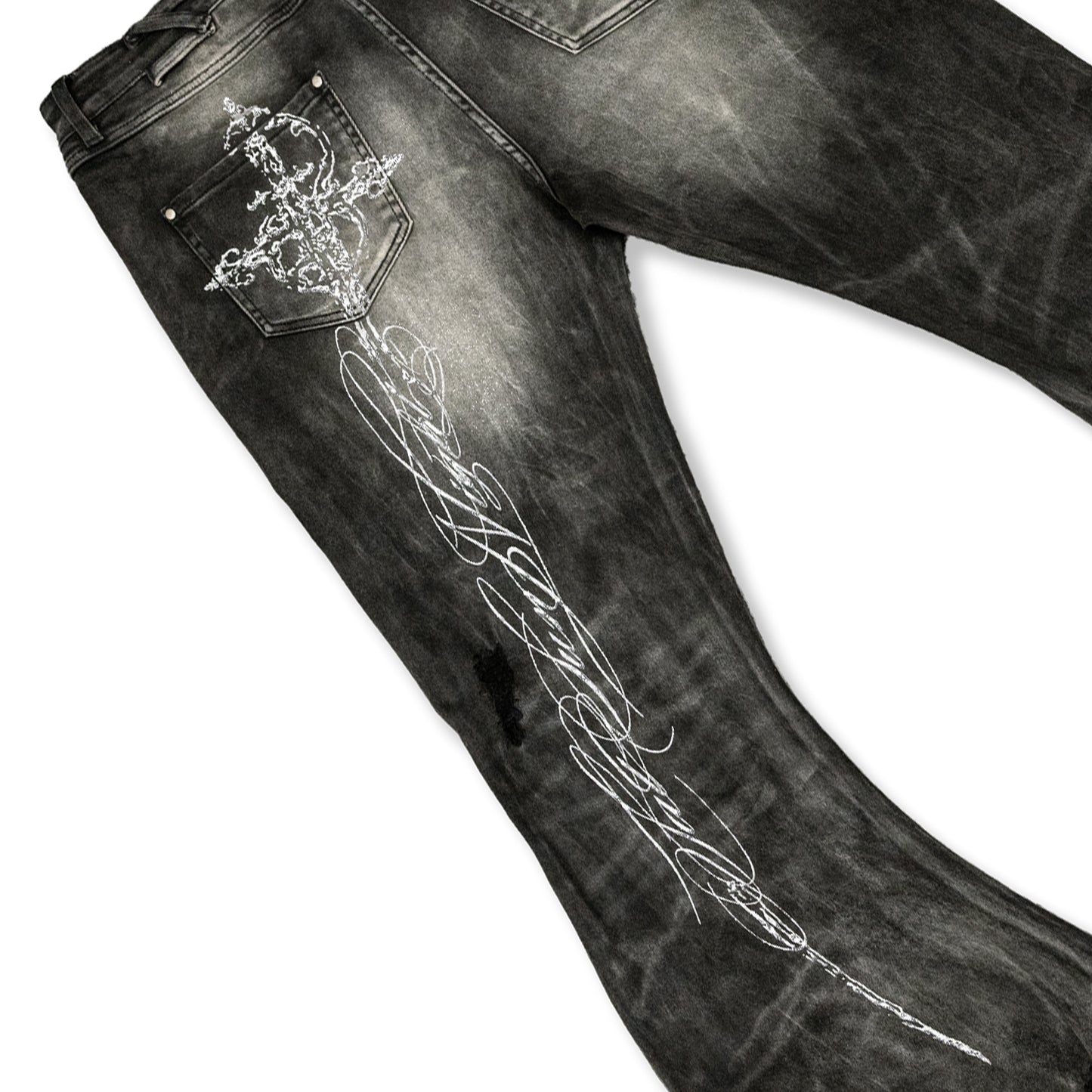 <LOST IN CASTLE> CURVED DENIM PANTS - WASHED BLACK