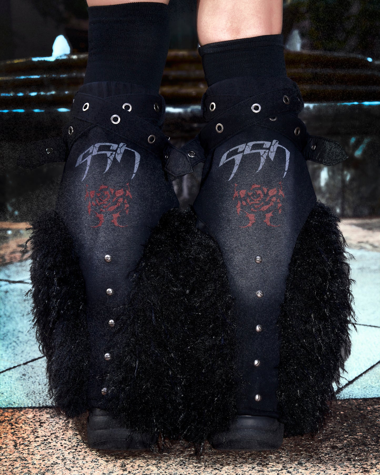 <NIGHT ROSE> LEG WARMERS - WASHED BLACK