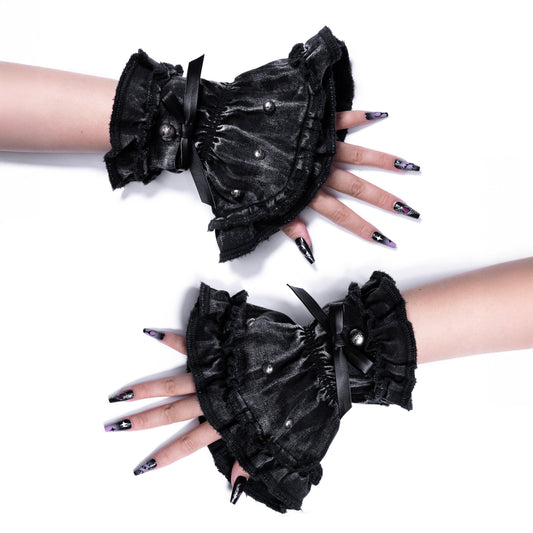 KURO PUNK PRINCESS HAND SOCKS - WASHED BLACK (PRE-ORDER)